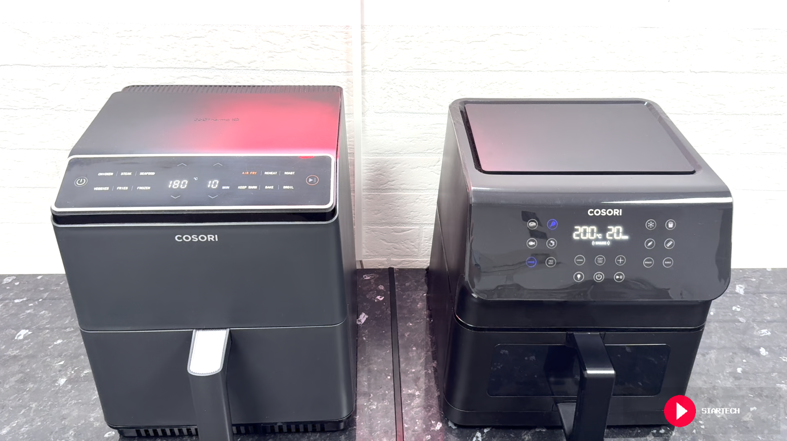 Cosori Premium II Plus vs Cosori Dual Blaze: pantalla y controles