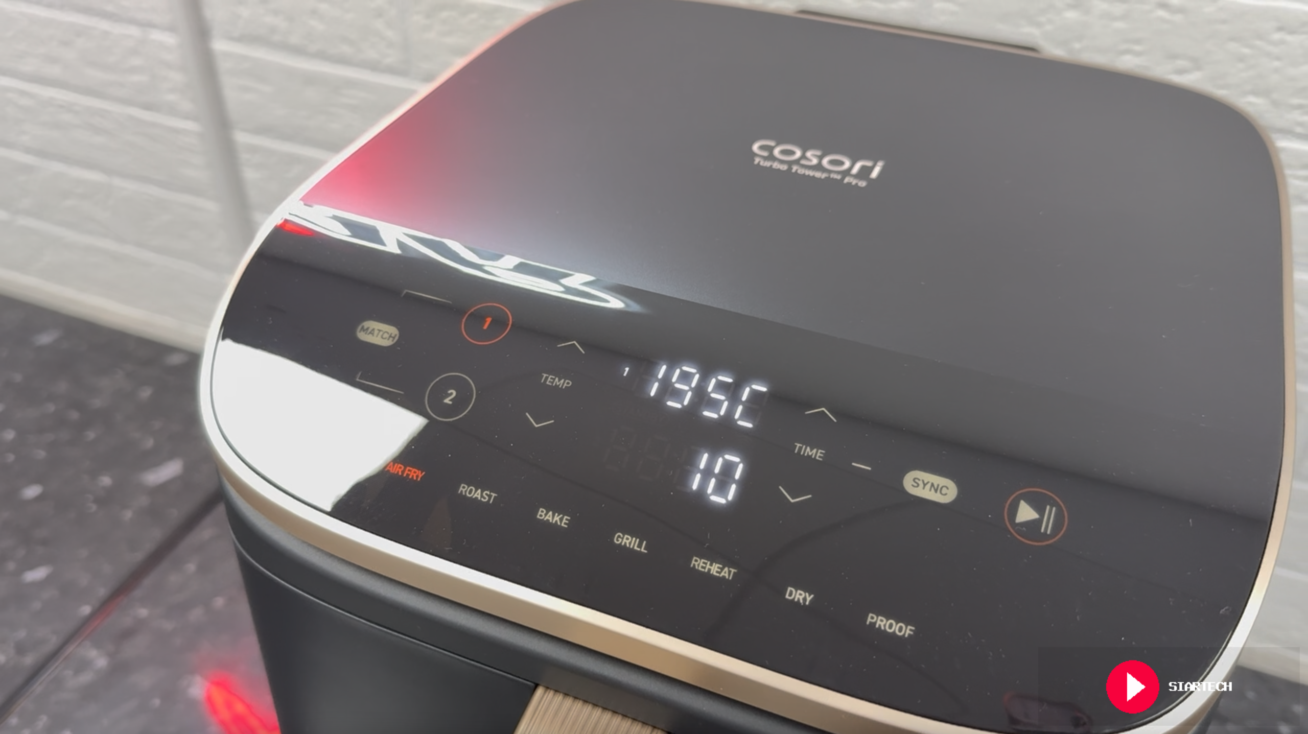 Cosori Turbo Tower Pro - pantalla panel