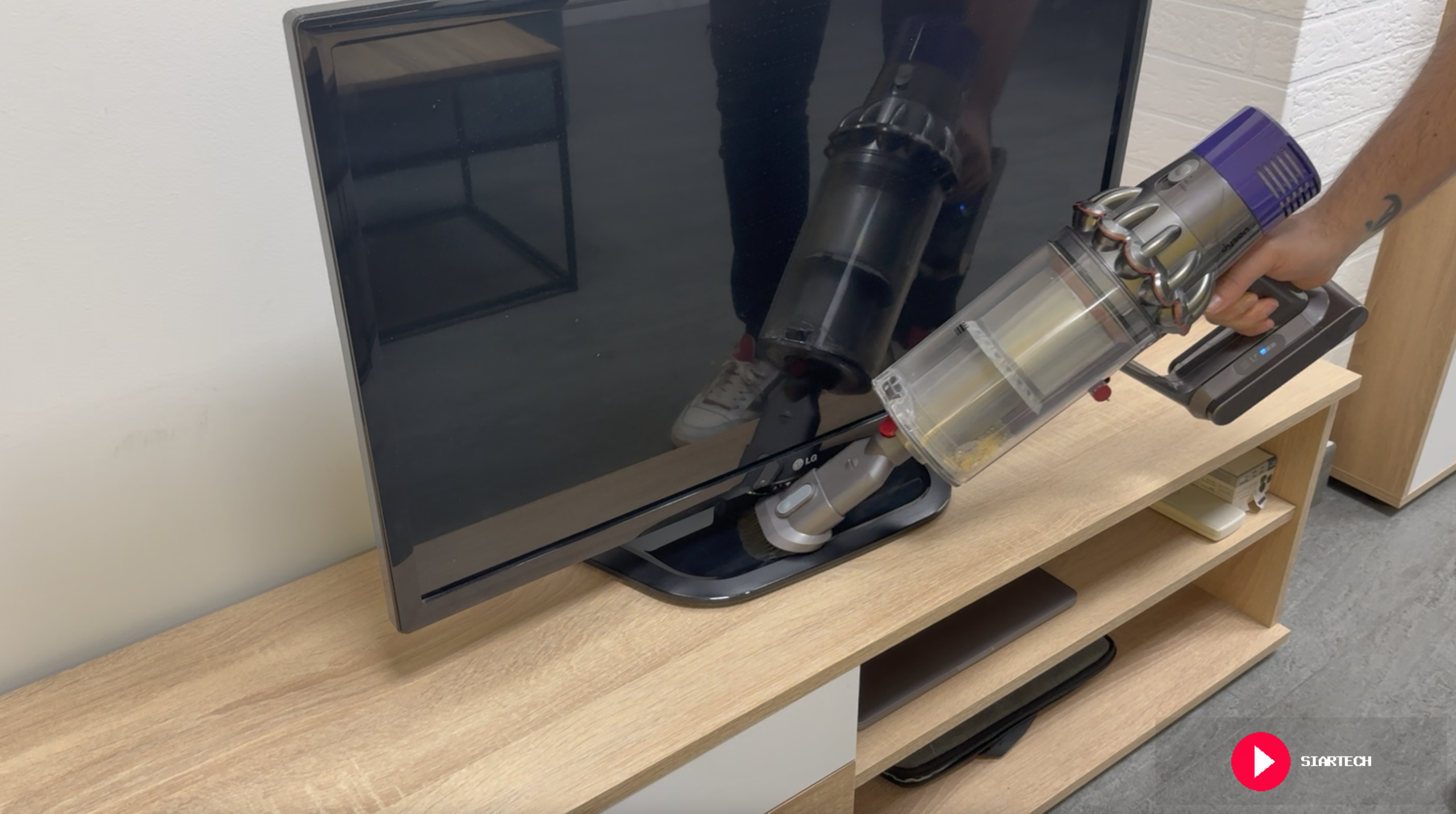 Dyson V10 Cyclone - modo aspirador de mano